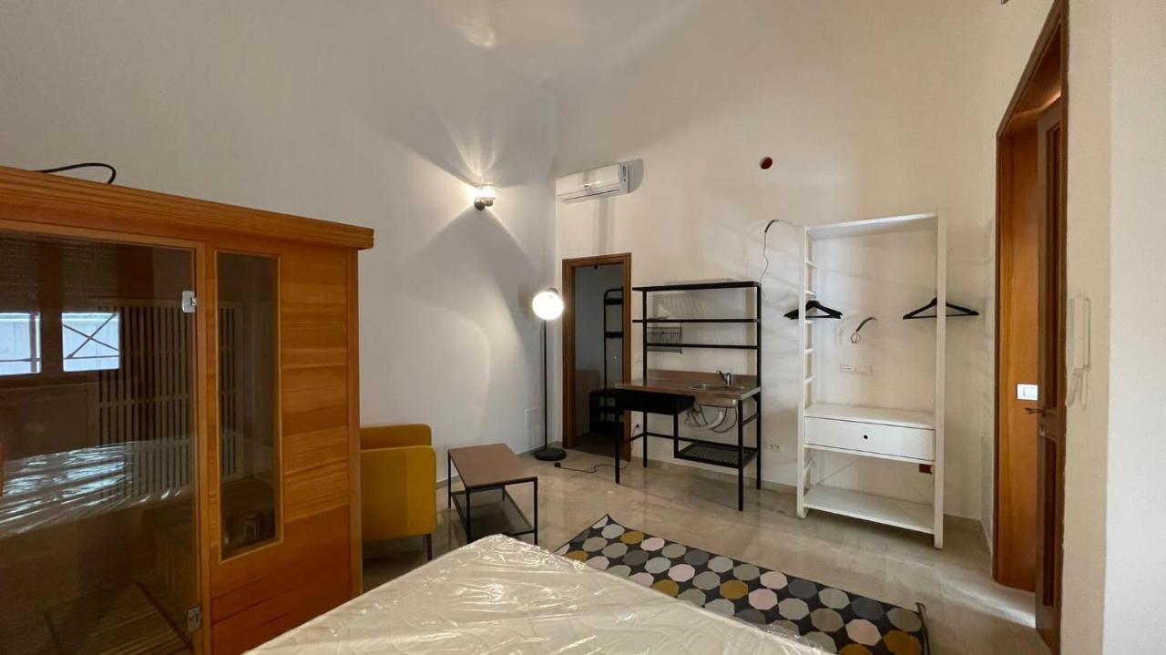 Mono Relax Apartment Lecce Ngoại thất bức ảnh